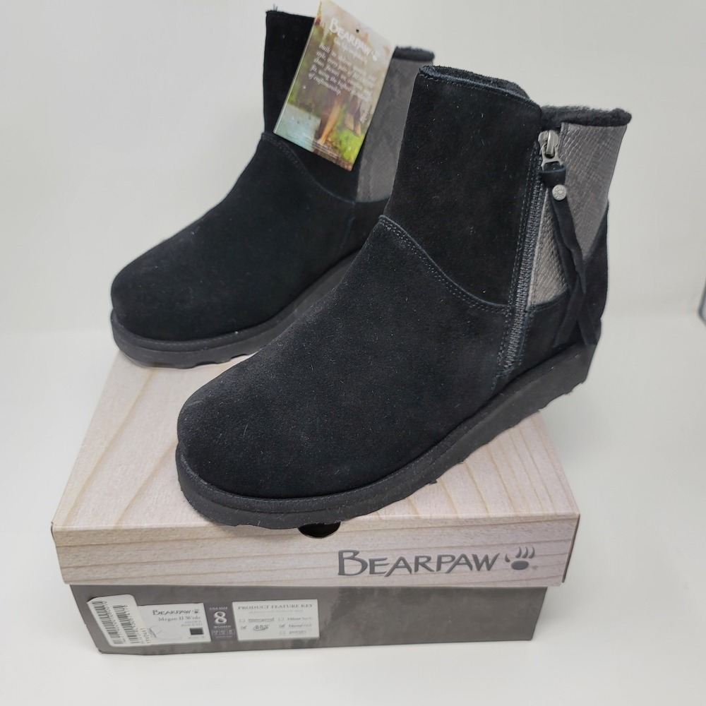 Bearpaw Megan II Wide‎ Ankle Boots Black Suede Snake Embossed NeverWet Sz 8W